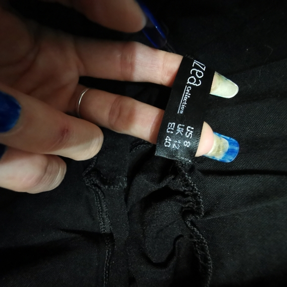 Black pants - Picture 4 of 8